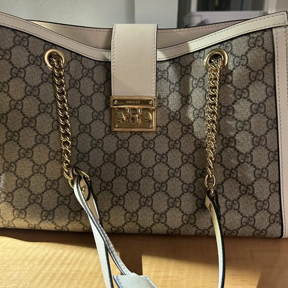 Gucci Handbags - Gucci Padlock bag